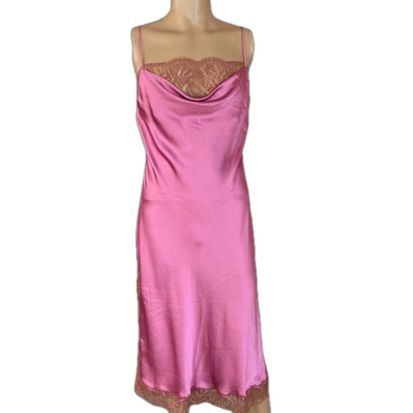 Victoria's Secret Other - NWT Victoria’s Secret gown